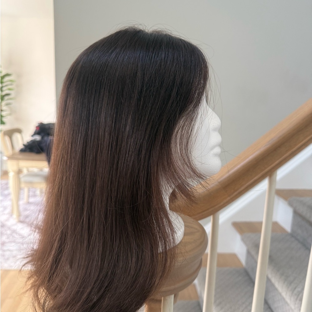 Uniwigs Airy Elegance Human hair topper